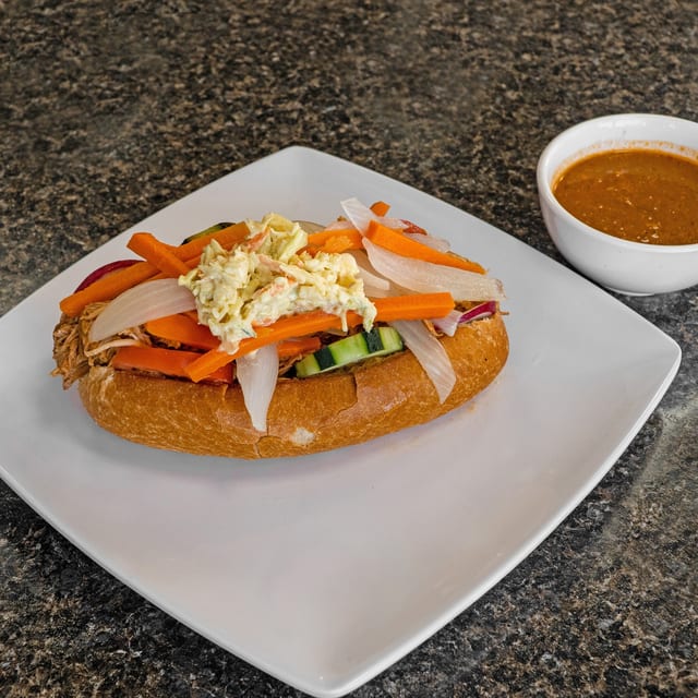 Pan Con Pollo (Chicken Stew Sandwich).