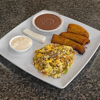 Huevos Con Machaca