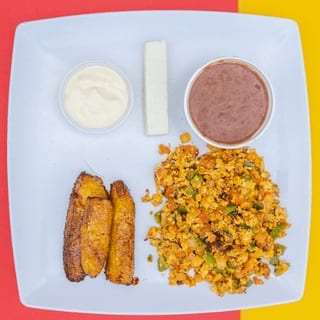 Huevos Con Chorizo